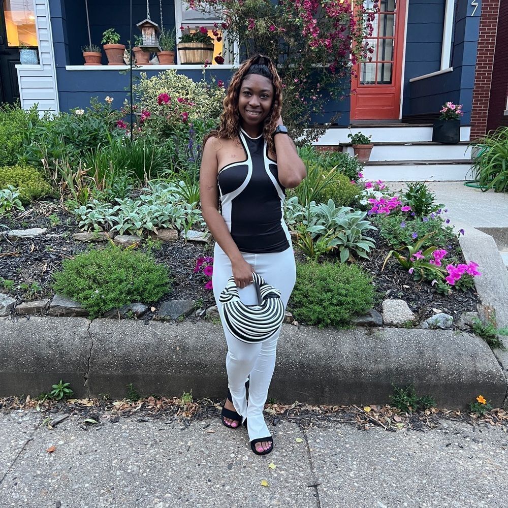 Halter top  - Picture 7 of 7